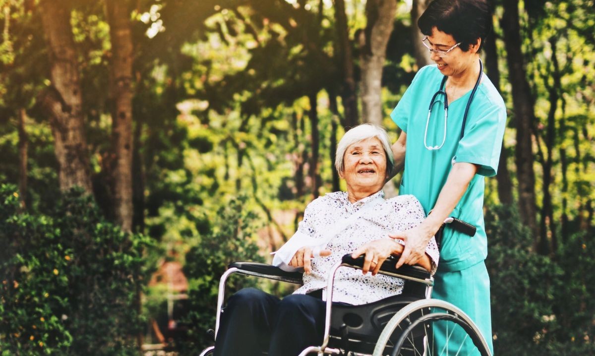 Sevgi Dili: Hemşirelik